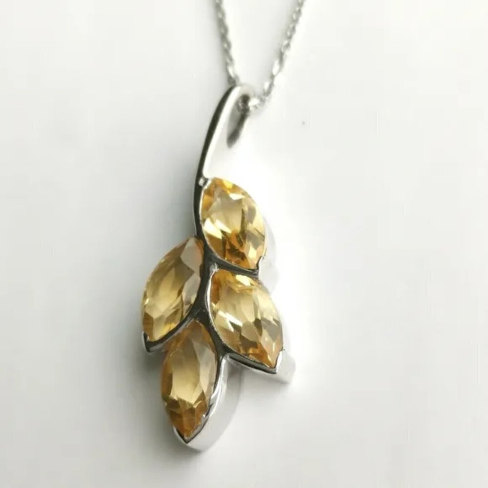 Citrine marquise cut pendant necklace leaves design 🆕 - Picture 4 of 8